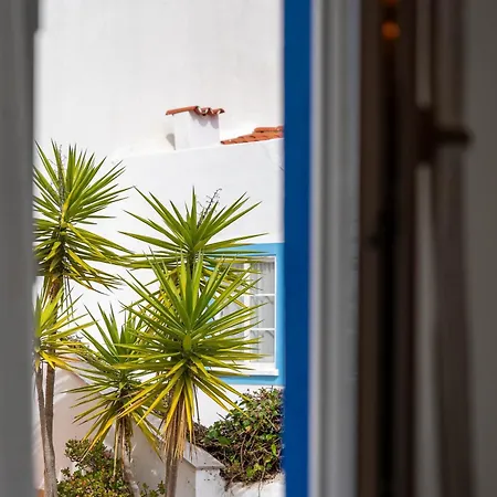 57 Bee Old Town - Character House Near & Marina Lagos