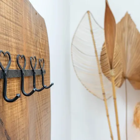 57 Bee Old Town - Character House Near & Marina